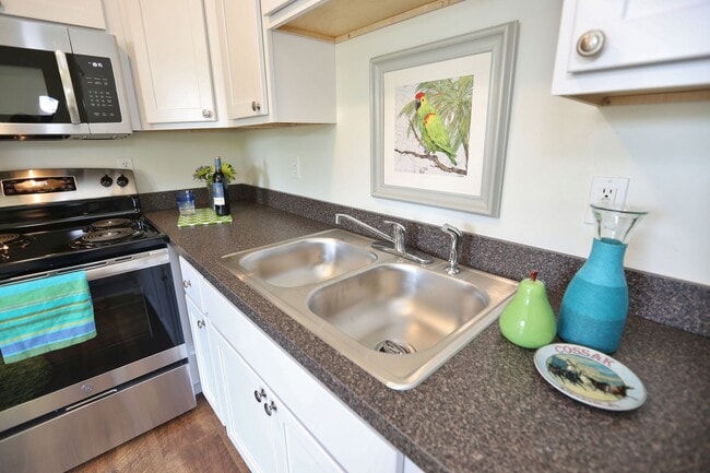 Photo - COMPLETELY UPDATED & READY 05-08-26!! 2-Bedroom 2nd Floor Duplex Just Minutes to the Beach!