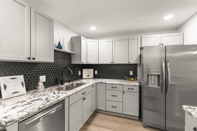 Photo - 1602 Walton St