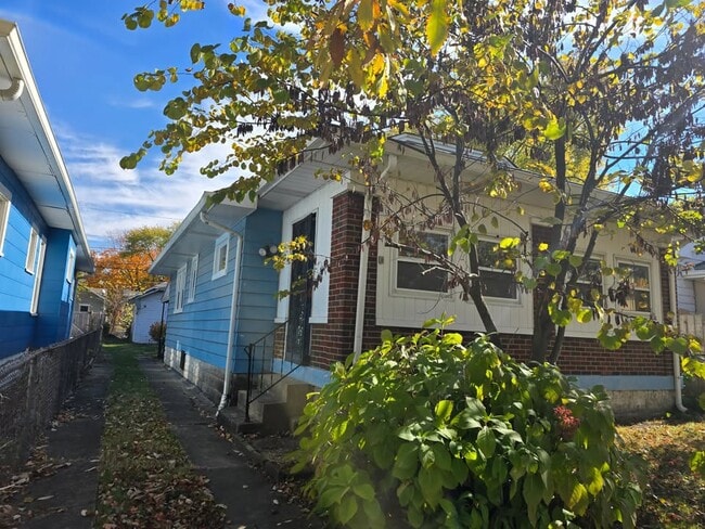 Photo - 709 N Drexel Ave