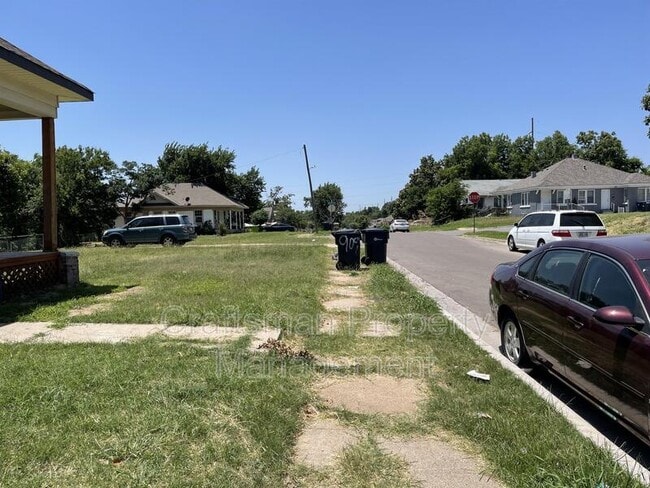 Photo - 1226 NW 8th St
