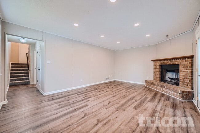 Photo - 2836 Aspen Hill Rd