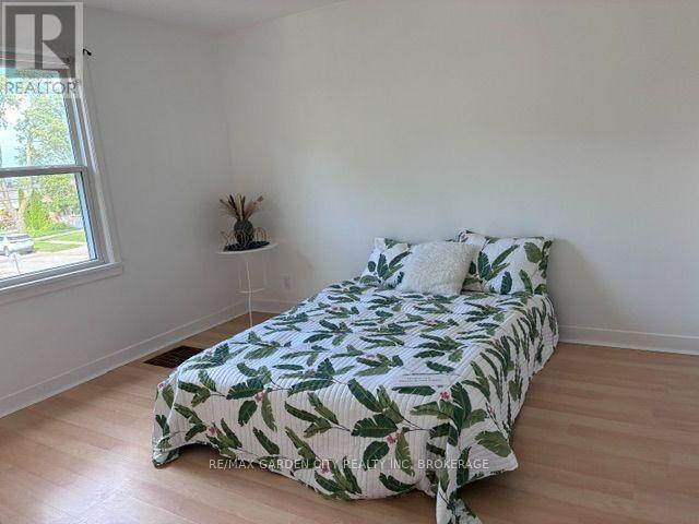 131 Lyons Ave Unit 1