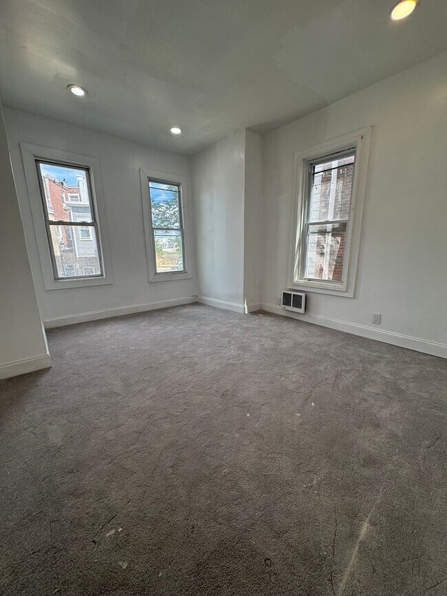 Photo - 4133 Pennsgrove St Unit #2