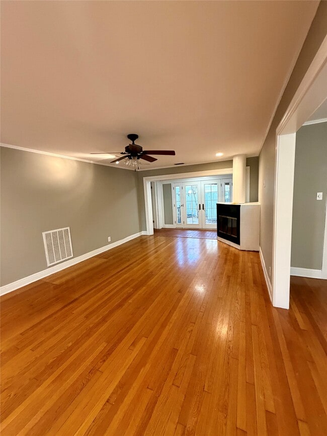 Photo - 1621 Cherryhurst St