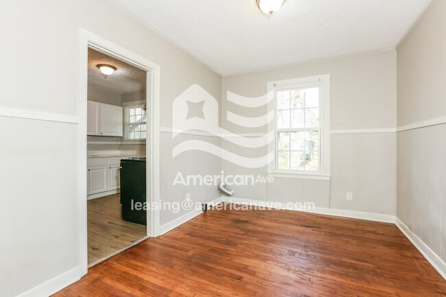 Photo - 5004 W 31st St