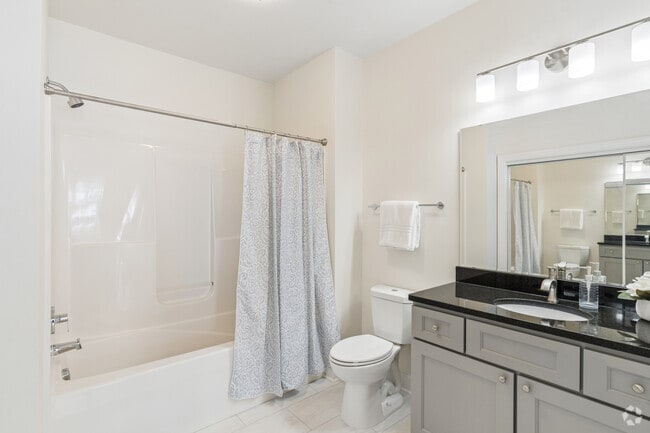 2BR, 2BA - 1,230SF - Bathroom 2