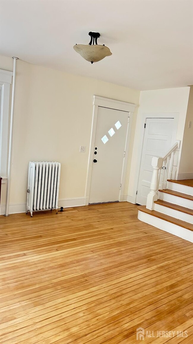 Photo - 440 Denison St