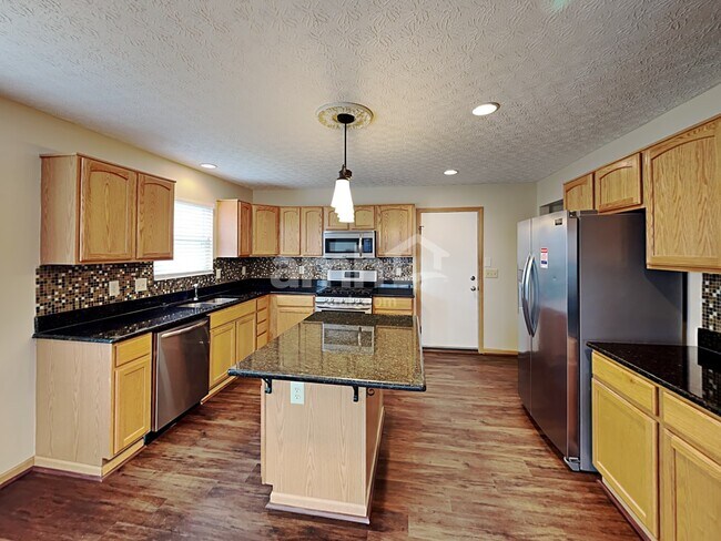 Photo - 8135 Arbor Rose Way