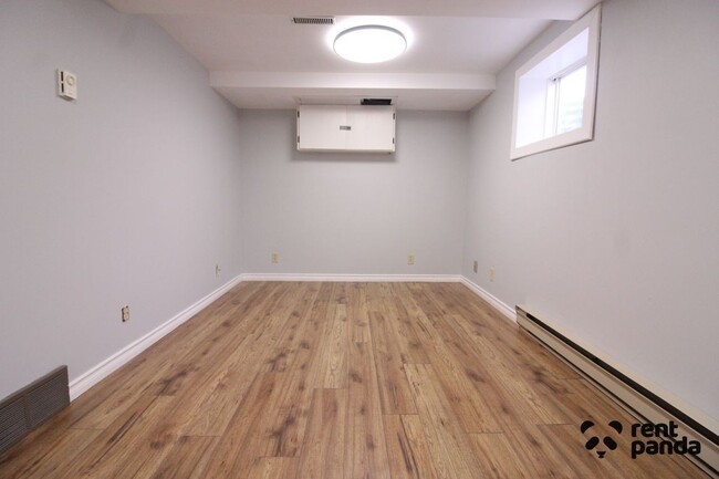 Photo - 96 Melvin Ave