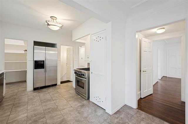 Photo - 4542 Westway Ave