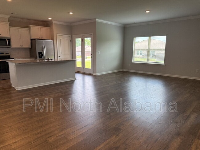 Photo - 106 Settlement Dr
