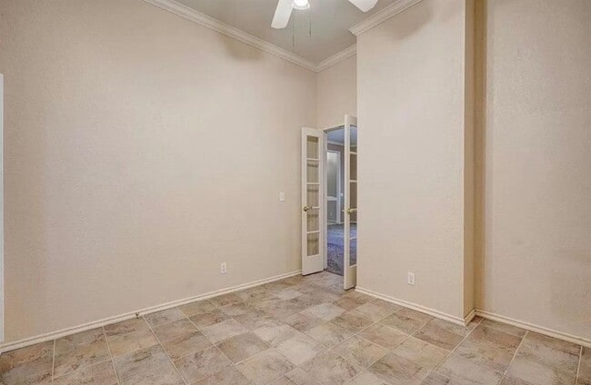 Photo - 1709 Tenbears Rd