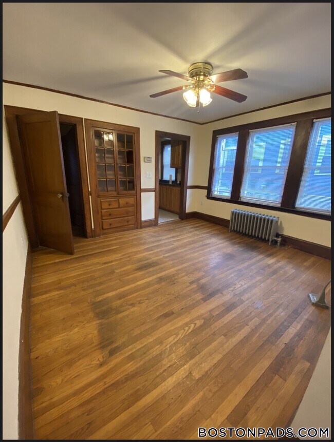 Photo - 178 Calumet St
