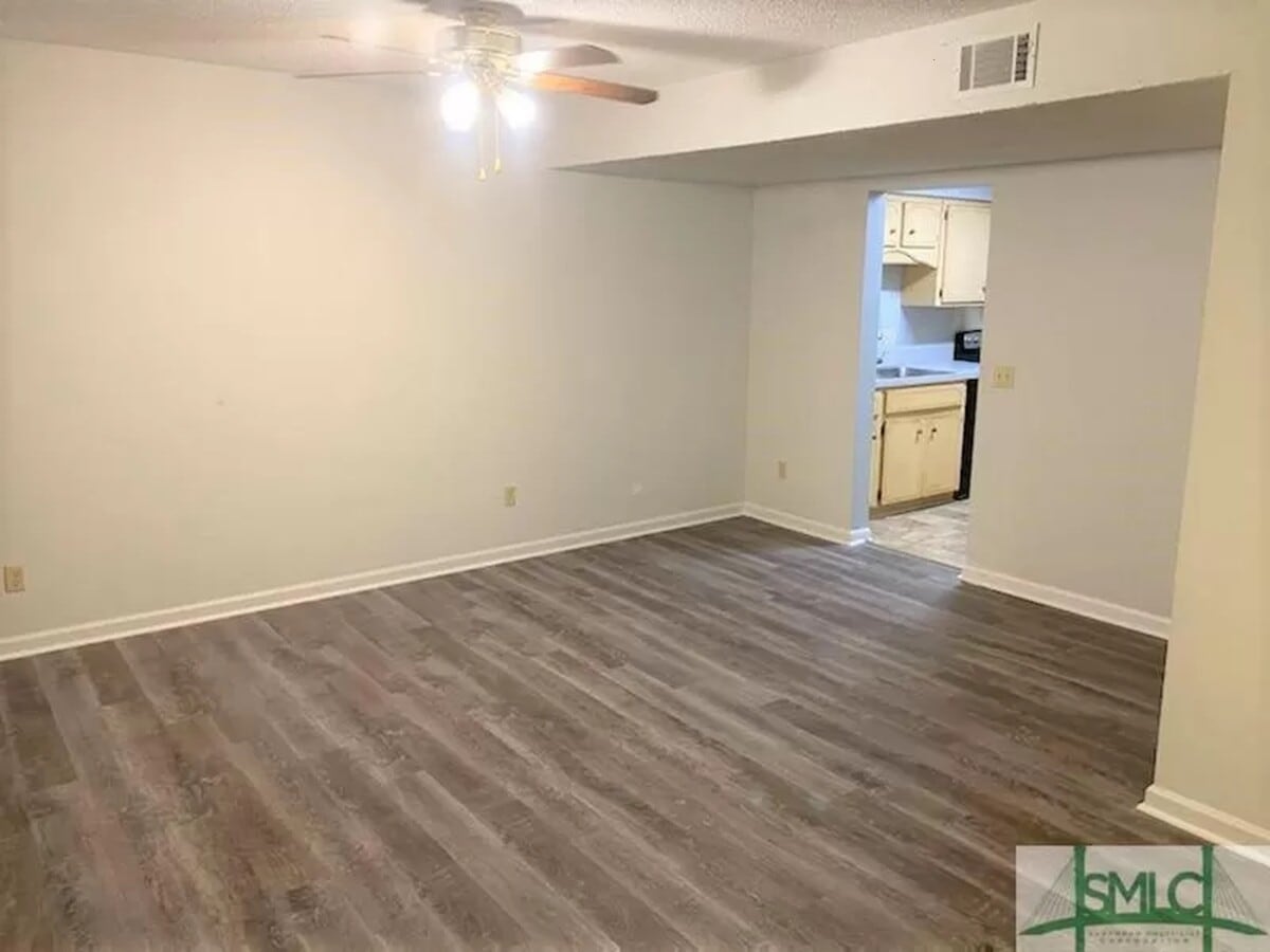 Photo - 912 Pineland Ave