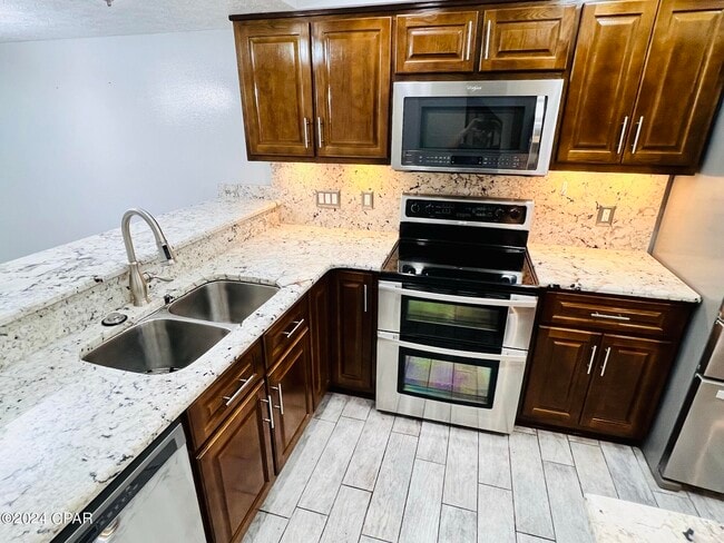 Photo - 8623 N Lagoon Dr