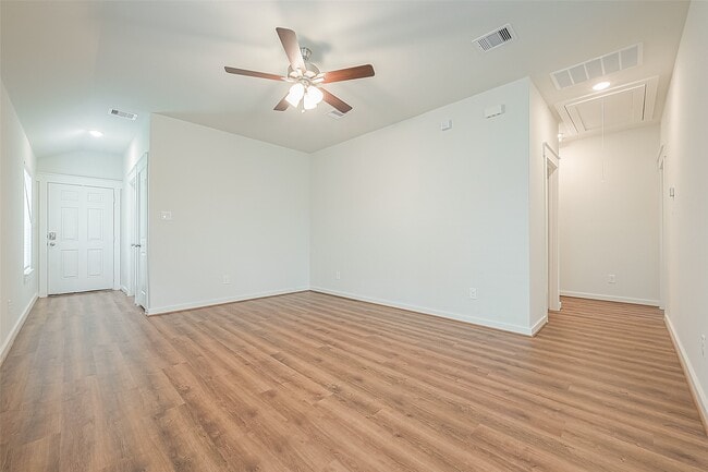 Photo - 7538 Coral Ter Dr