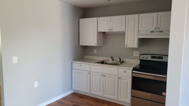 Photo - 99 Chris Dr Unidad 24