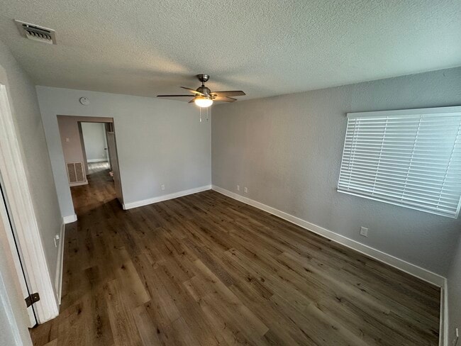 Espacio vital - 3124 San Jose Way