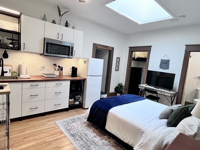 Photo - Skylight Studio Unit 2