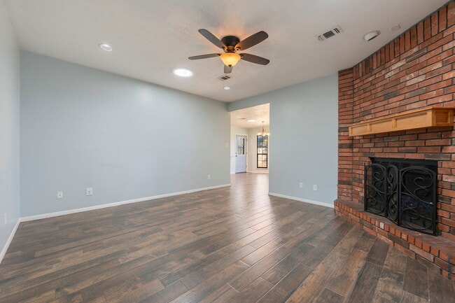 Photo - 3250 Callie Cir