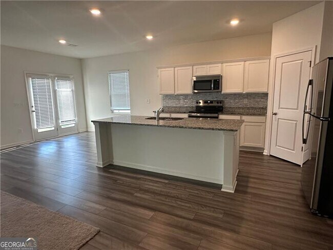 Photo - 114 Feeney St