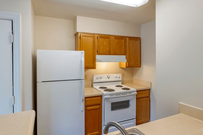 Photo - Arboretum Place Apartments