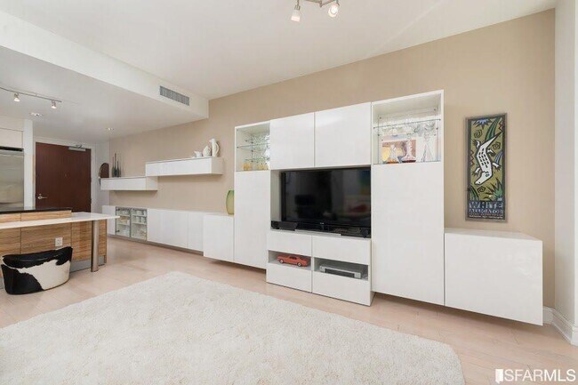 Photo - 631 Folsom St