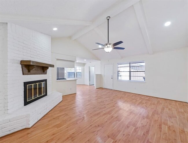 Photo - 14006 Briarworth Dr