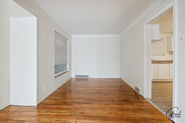 Photo - $1,350/month - 3 Bed 1 Bath Single Family Home in Detroit