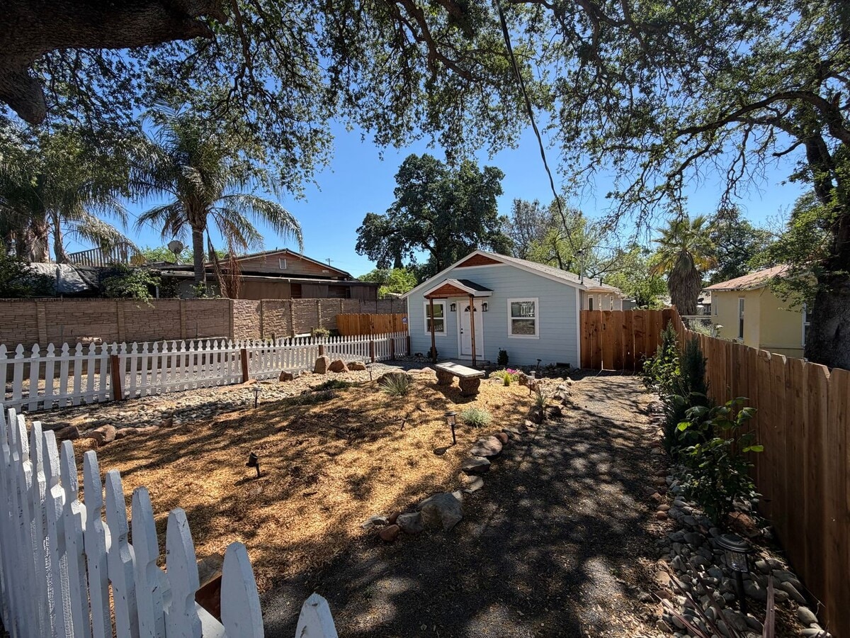 Photo - Fully Renovated 3BR Home | New HVAC + Washer/Dryer + Stainless Appliances | Designer Finishes | O...