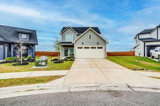 Photo - 125 Frogmore Lp