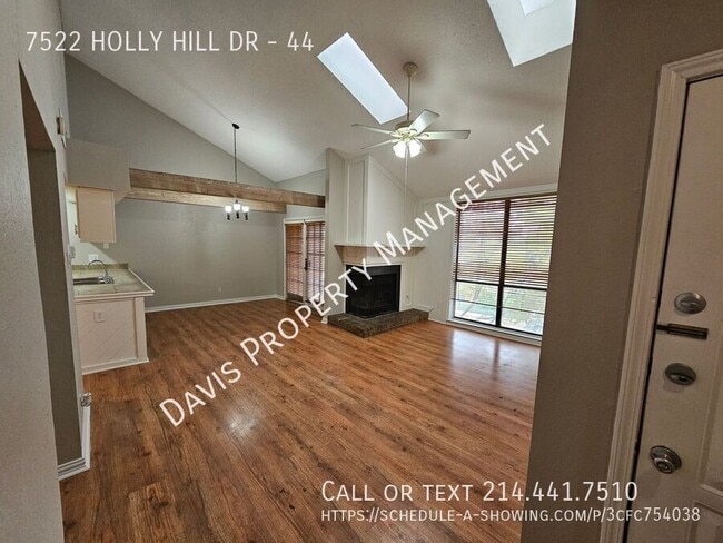 Photo - 7522 Holly Hill Dr