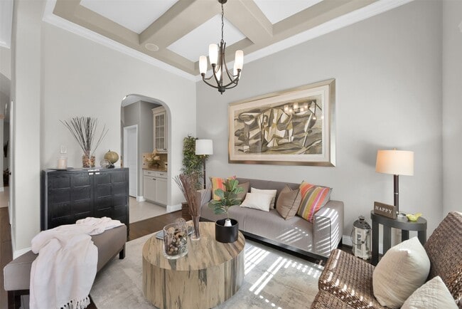 Photo - 98 Lindenberry Cir