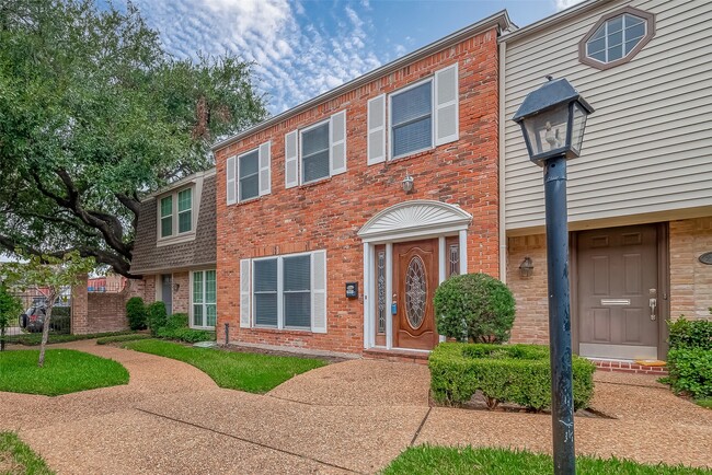 Photo - 2047 Winrock Blvd Unit 61