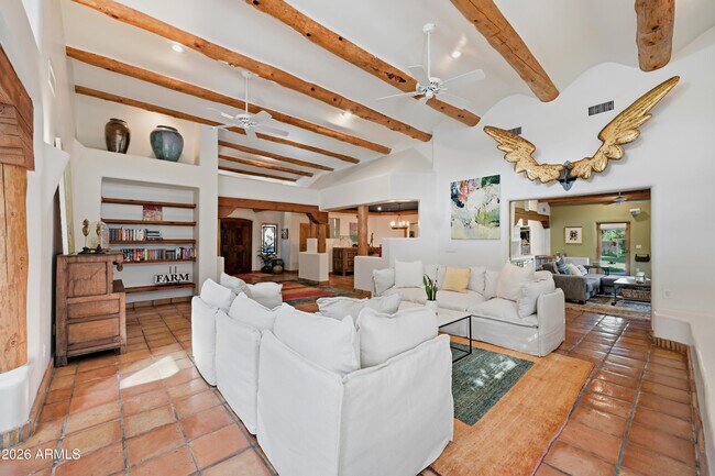 Photo - 6112 E Mockingbird Ln
