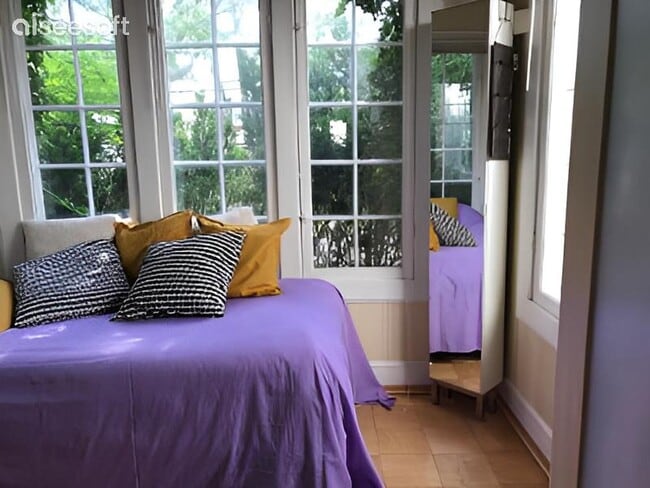 Photo - 5335 42nd Pl NW Unidad #1