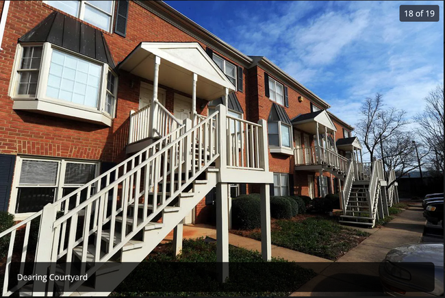Exterior - 550 Dearing St Townhome