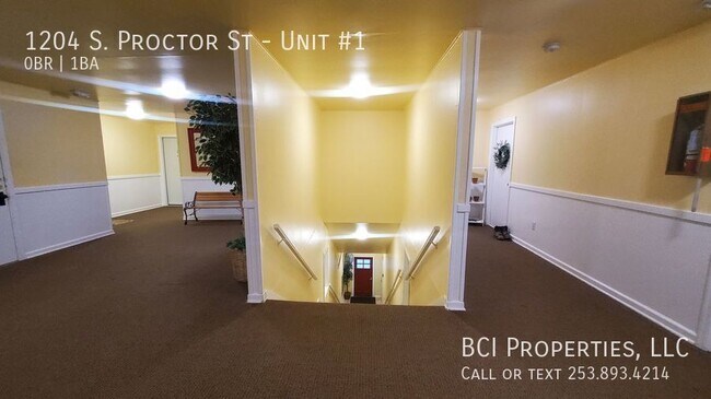 Photo - 1204 S Proctor St Unidad #1