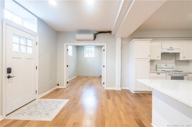 Photo - 55 Cider Mill Ln