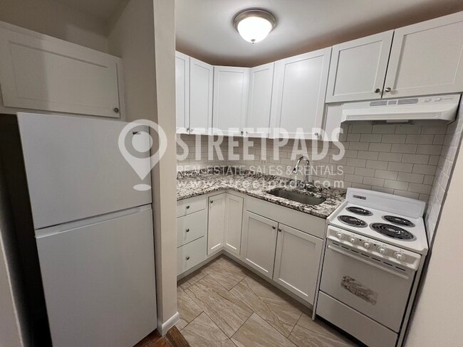 Photo - 1315 Commonwealth Ave