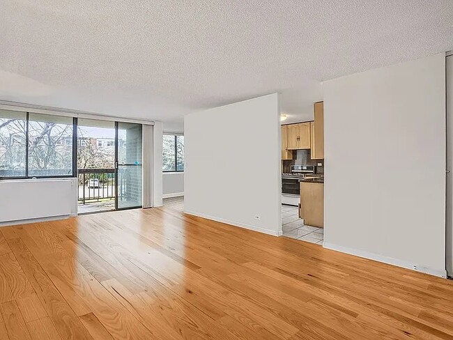 Photo - 1 Bay Club Dr Unit 2a