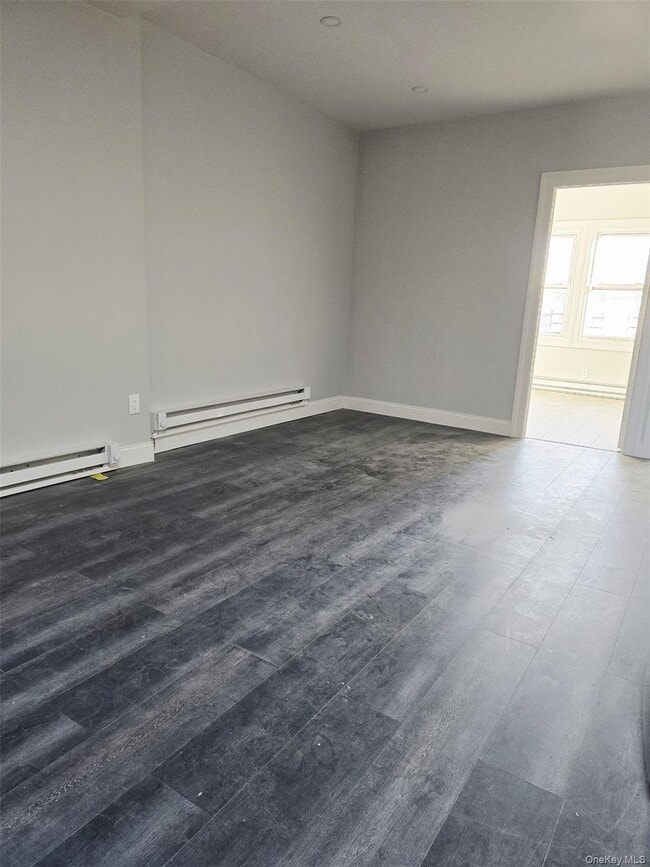 Photo - 211-45 Jamaica Ave