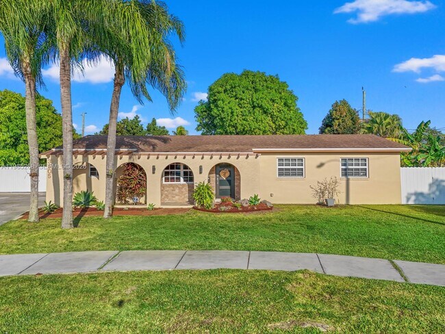 Photo - 3605 SW 122nd Pl