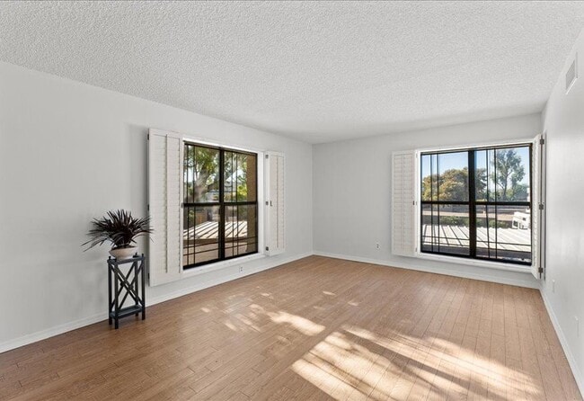 Photo - 5122 N 31st Way Unit 227