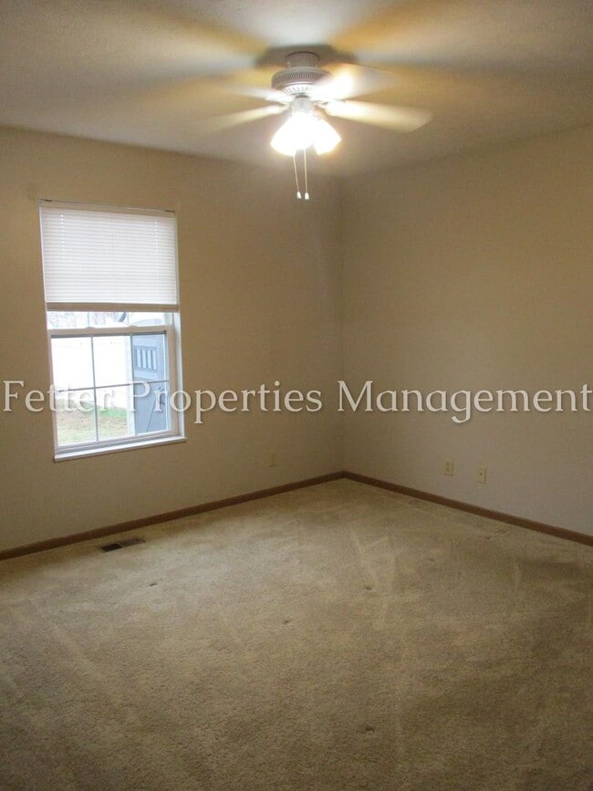 Photo - Beautiful Newburgh Home!