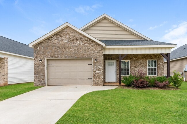 Building Photo - 219 Beau Claire Cir