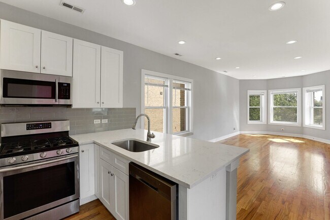 Photo - 3622 W Franklin Blvd Condo Unit 1