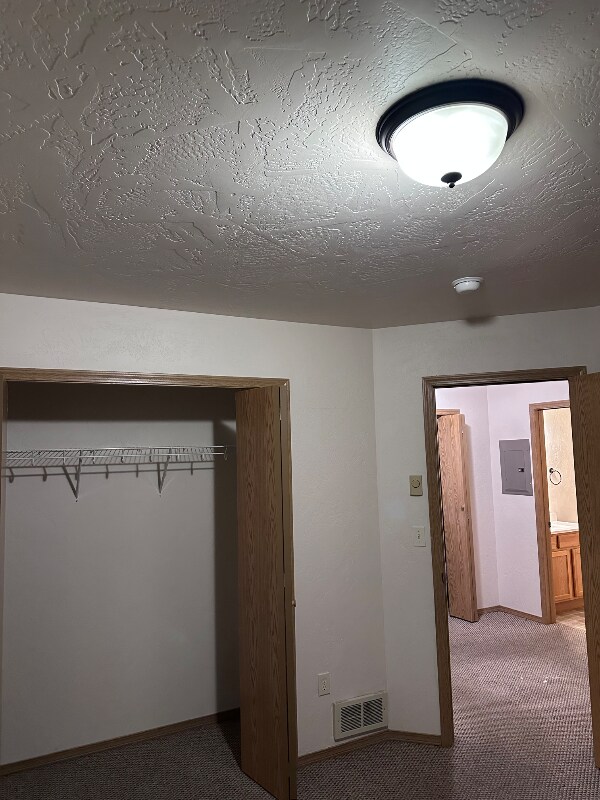 Photo - 37 Appleway Dr Unit 3