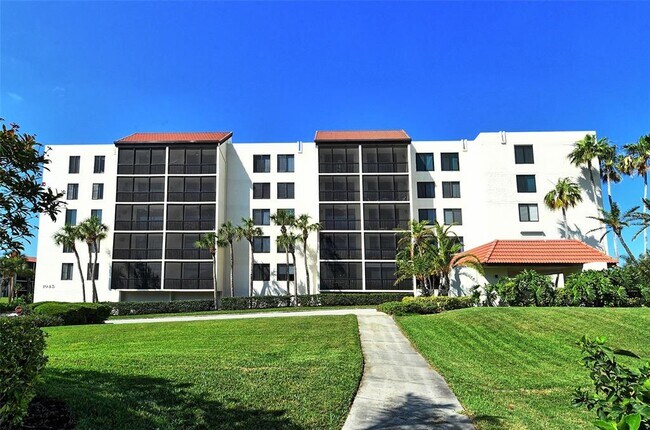 Photo - 1945 Gulf of Mexico Dr Unit M2-402