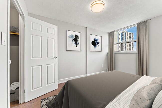 Photo - Glenridge Avenue Apartments